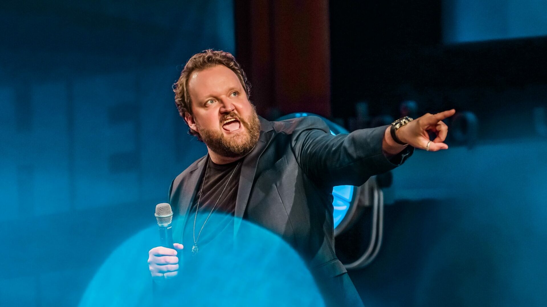 Sami Hedberg Heinolan Kes teatterilla Hein kuussa Heinolanuutiset fi Sami Hedberg Heinolan Kes teatterilla Hein kuussa Heinolanuutiset fi